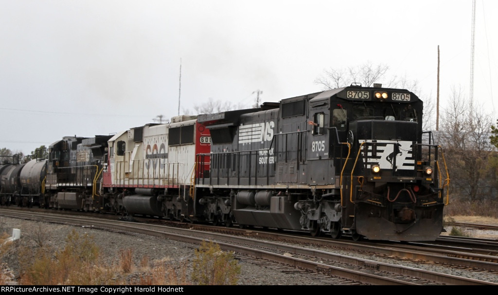NS 8705 leads train 350 eastbound